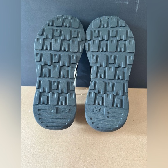 NWOB Womens New Balance 57/40 Black Sea Salt Chunky 80’s Retro Inspired Sneakers - Picture 10 of 11